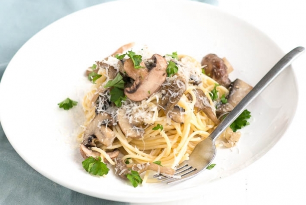 Fresh & Easy: Spaghetti met paddenstoelen roomsaus
