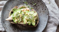 Sandwich gegrilde kip en avocado | Simone's Kitchen