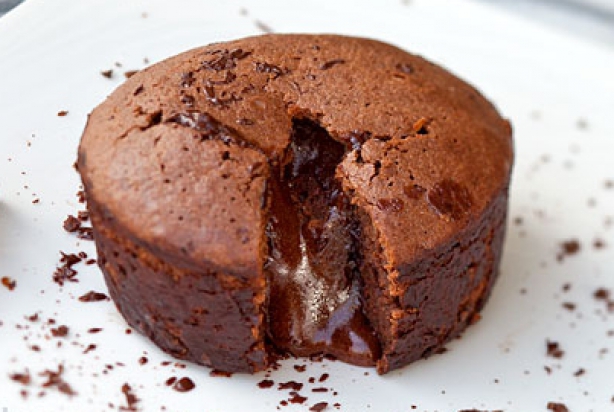 Recept voor vloeibare chocolade cakejes -