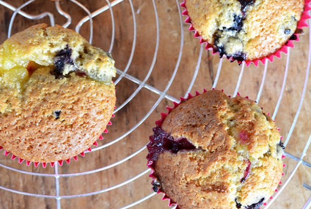 Video: Blueberry muffins met lemoncurd vulling